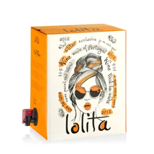 Lolita Bag-In-Box 5L, vinho prático e fresco, ideal para festas e eventos, com sabor equilibrado e ideal para consumo em grande quantidade.