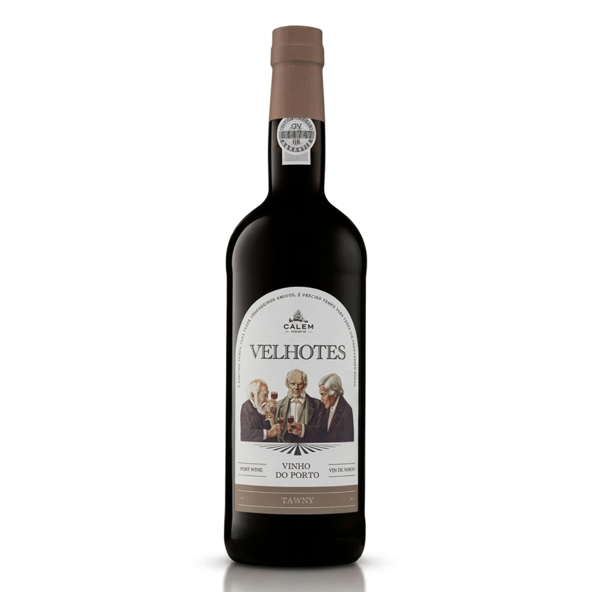 Garrafa de Vinho Calém Velhotes Tawny, vinho do Porto suave com notas de frutos secos, caramelo e madeira, ideal para sobremesas e queijos curados.