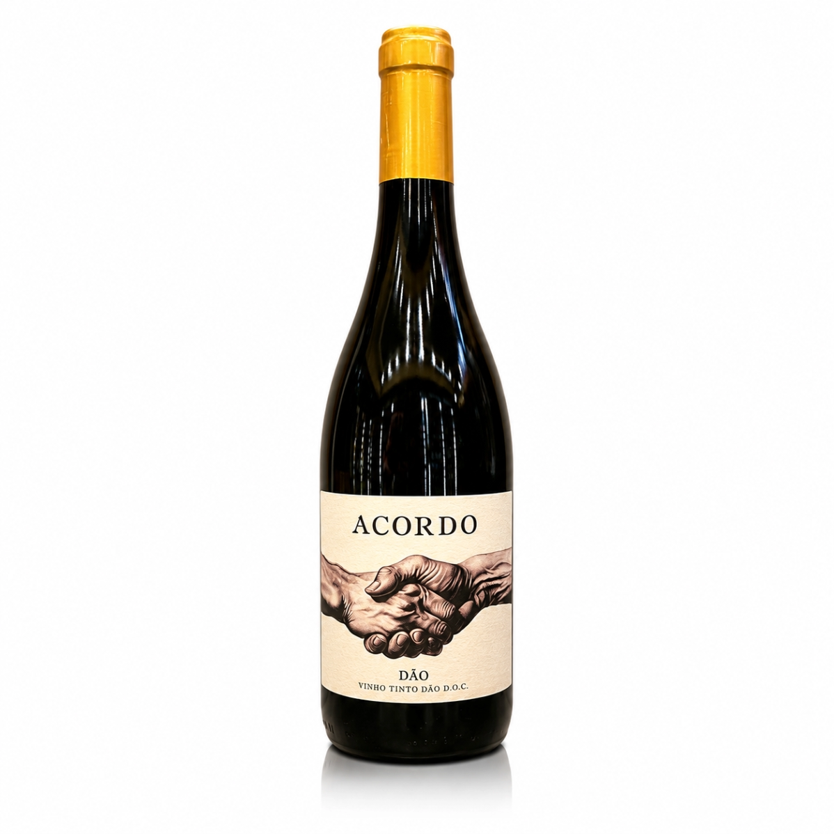 Vinho Tinto Acordo, vinho elegante com notas de frutas vermelhas maduras e especiarias suaves, ideal para carnes, massas e pratos tradicionais.