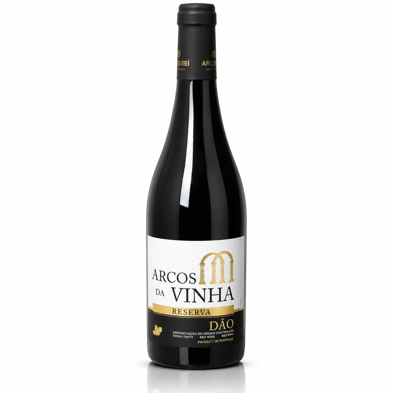 Vinho Arcos da Vinha Reserva Tinto, colheita madura de 2018. Garrafa do Vinho Arcos da Vinha Reserva Tinto 2018 com rótulo clássico de Reserva em destaque