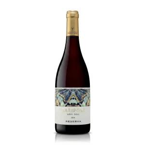 Garrafa do Vinho Mariposa Reserva Tinto 2018 com o emblemático rótulo estilizado em destaque