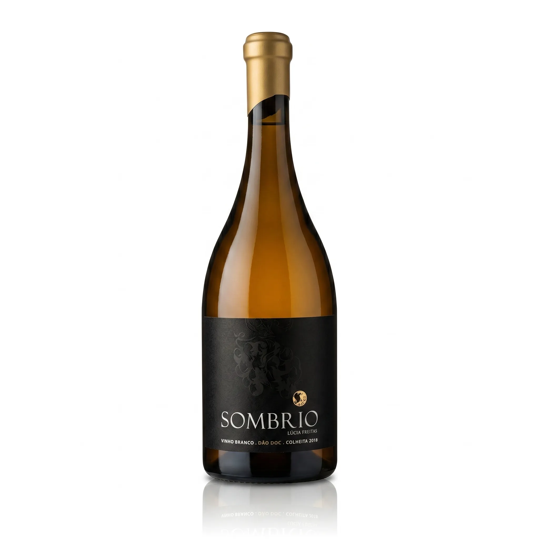 Vinho Sombrio DOC Branco, a fascinante complexidade da colheita de 2019. Garrafa do Vinho Sombrio DOC Branco 2019 com rótulo frontal sofisticado em destaque