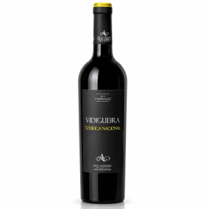 Garrafa do Vinho Vidigueira Touriga Nacional 2019 com rótulo em destaque